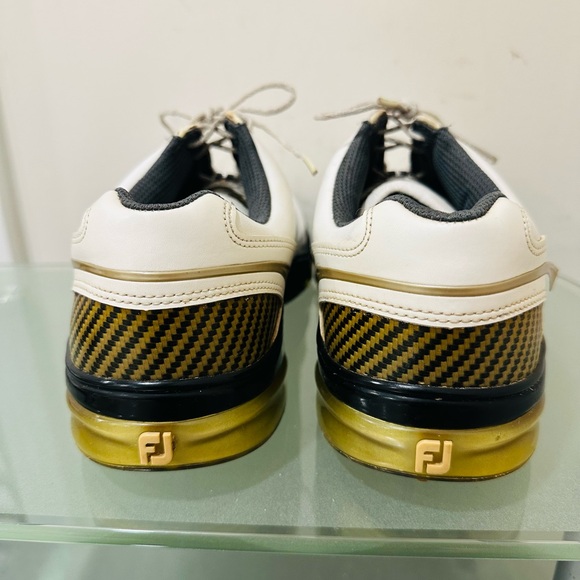 FootJoy FJ Sport Golf Shoes 53102 White Black‎ Flex Zone | Men's 8 - Picture 6 of 10